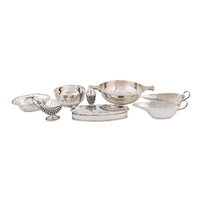 Lot 643 - A Victorian sterling silver quaich bowl, Chester 1898 by Nathan and Hayes