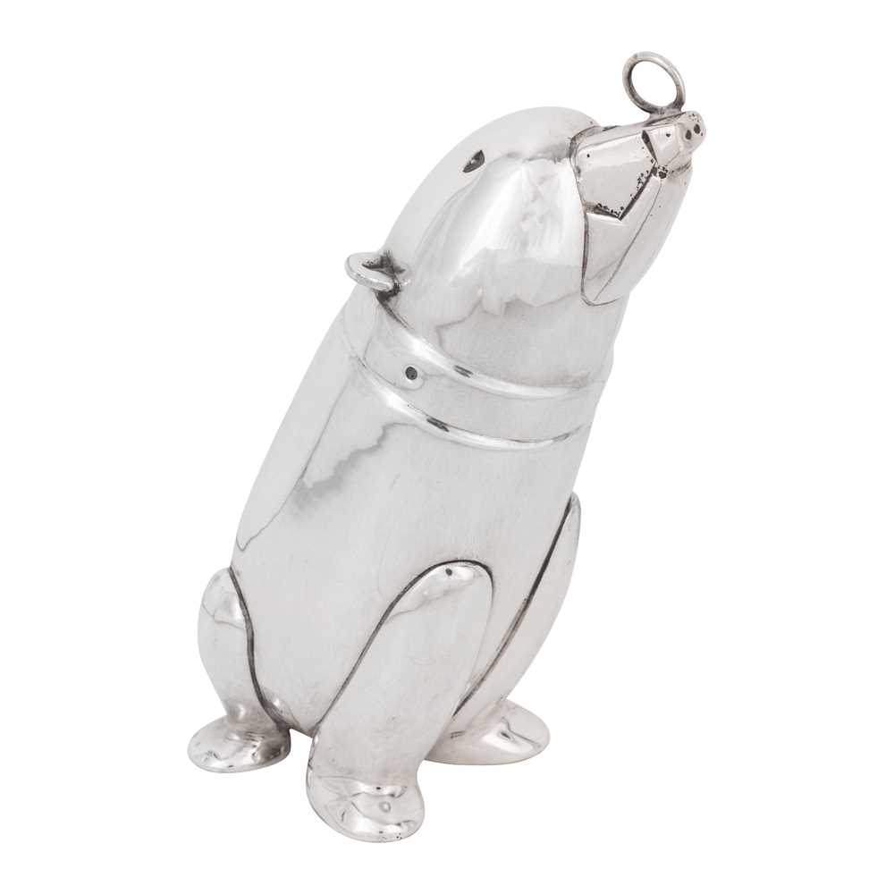 Lot 97 - Art Deco, America