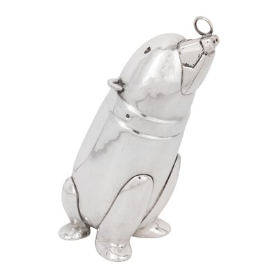 Lot 97 - Art Deco, America