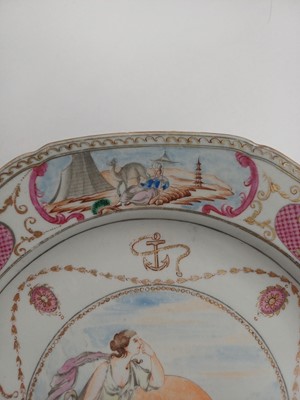 Lot 50 - A rare Chinese export armorial 'Ker-Martin' dish, Qing dynasty, Qianlong period, circa 1790