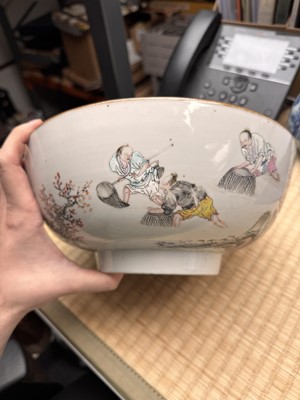 Lot 53 - A Chinese famille-rose 'fishermen' bowl, Qing dynasty, Yongzheng period