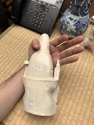 Lot 34 - A Chinese Dehua 'Songzi Guanyin' figure group, Qing dynasty, Kangxi period