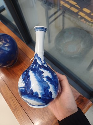 Lot 15 - Two fine Chinese blue and white 'Han Xin' vases, Qing dynasty, Kangxi period