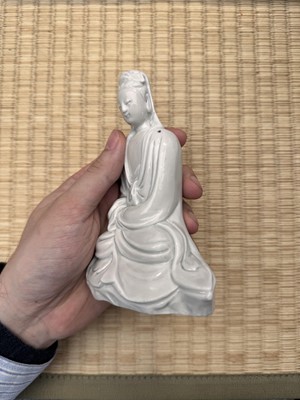 Lot 29 - A fine Chinese Dehua figure of Guanyin, Ming dynasty, Chongzhen period, circa 1640