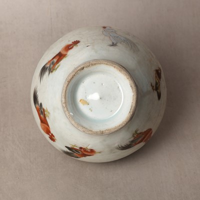 Lot 57 - An unusual Chinese Zhangzhou (Swatow) enamelled jar, 17th/18th century