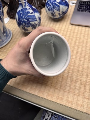 Lot 16 - A fine Chinese blue and white 'Ode to the Red Cliffs' brushpot, Qing dynasty, Kangxi period