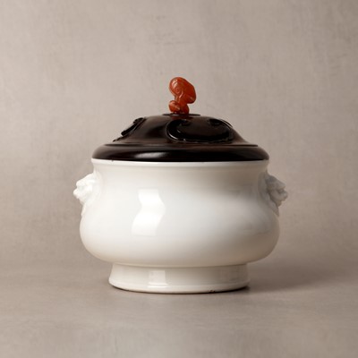 Lot 28 - A Chinese Dehua bombe censer, Qing dynasty, Kangxi period