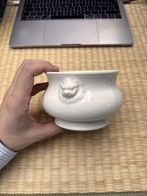 Lot 28 - A Chinese Dehua bombe censer, Qing dynasty, Kangxi period