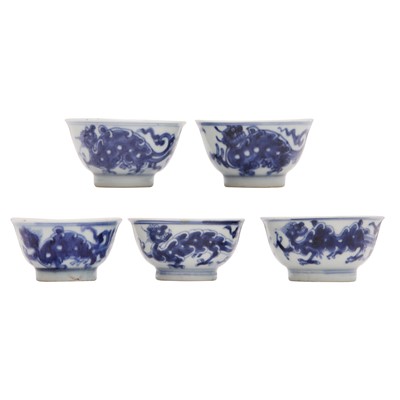 Lot 446 - A group of five Chinese blue and white cups, Qing dynasty, 18th/19th century