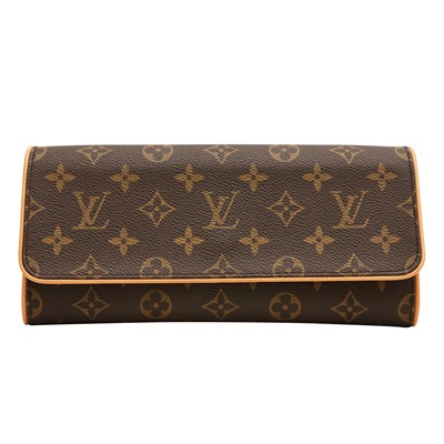 Lot 105 - Louis Vuitton Monogram Twin Pochette GM