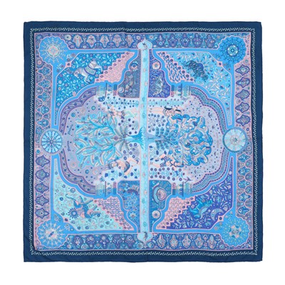 Lot 423 - Hermes 'Aux Portes du Palais' Cashmere Shawl 140