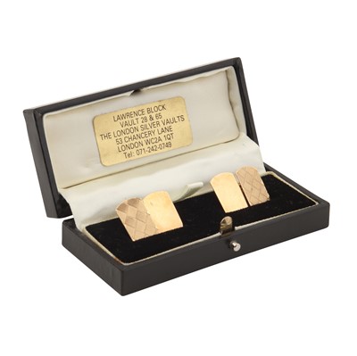 Lot 167 - A pair of cufflinks
