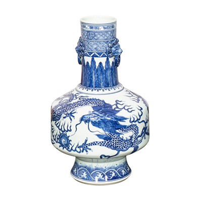 Lot 305 - A Chinese blue and white 'dragon' vase, 20th century