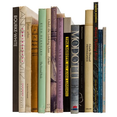 Lot 108 - WOMEN PHOTOGRAPHERS