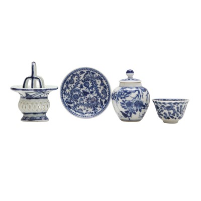 Lot 183 - Four Chinese blue and white ceramics, Qing dynasty, Kangxi period