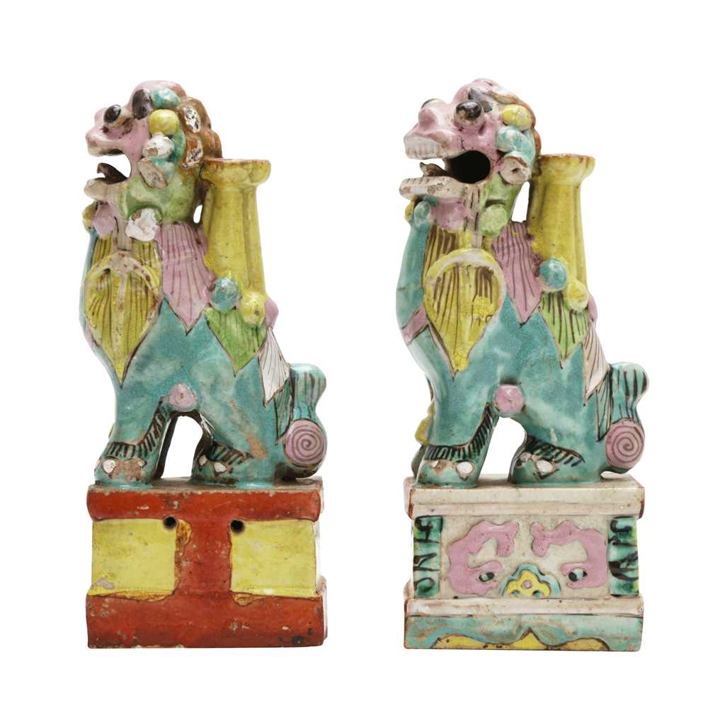 Lot 468 - A pair of Chinese famille-rose 'Buddhist lion' incense holders, Qing dynasty, 18th / 19th century