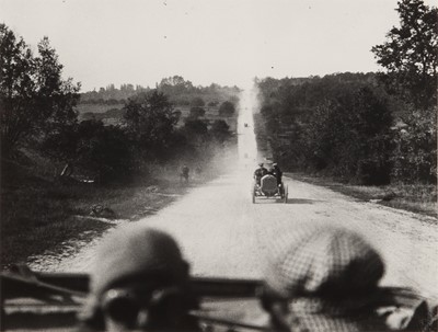 Lot 19 - Jacques-Henri Lartigue (1894-1986)