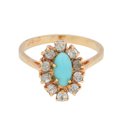 Lot 412 - A halo ring