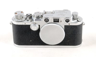 Lot 48 - Leica IIIf Rangefinder Camera.