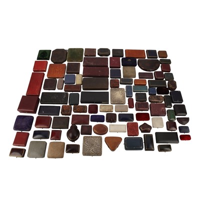 Lot 500 - A collection of antique jewellery boxes