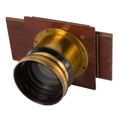 Lot 146 - A Taylor-Hobson 15" f/4.5 Series II B Cooke Portrait Anastigmat Lens