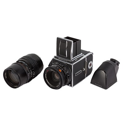 Lot 57 - A Hasselblad 501CM Medium Format SLR Camera Outfit