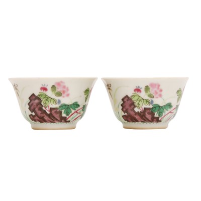 Lot 616 - A pair of Chinese famille-rose cups, 20th century
