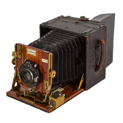 Lot 20 - A Sanderson 'Regular Model' Hand and Stand Camera
