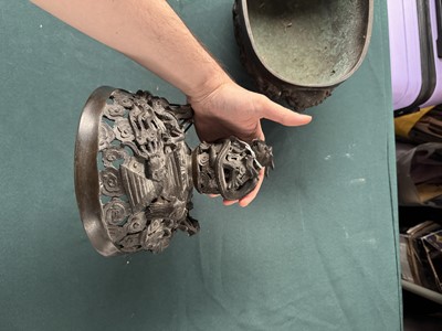 Lot 77 - A large Chinese bronze reticulated 'dragon and phoenix' censer, 17th century