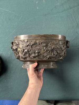 Lot 77 - A large Chinese bronze reticulated 'dragon and phoenix' censer, 17th century