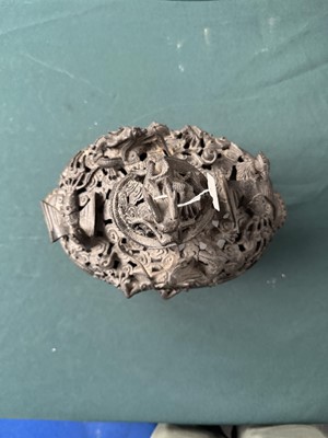 Lot 77 - A large Chinese bronze reticulated 'dragon and phoenix' censer, 17th century
