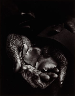 Lot 282 - Albert Watson (b.1942)