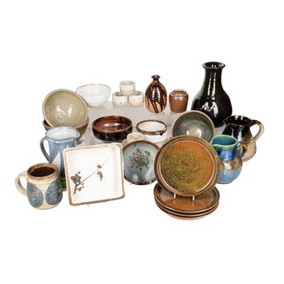 Lot 46 - Studio pottery by various makers