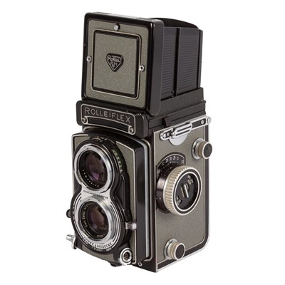 Lot 231 - A Grey Rolleiflex T TLR Camera
