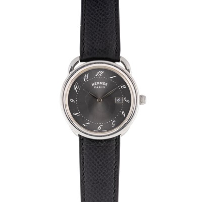 Lot 32 - Hermès 'Arceau' Wristwatch