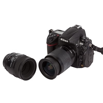Lot 262 - A Nikon D700 FX DSLR Camera Outfit