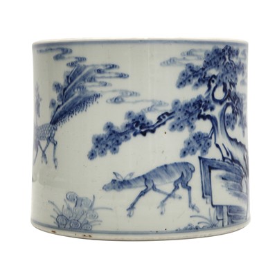 Lot 251 - A Chinese blue and white 'deer' brush pot, Qing Dynasty, 18th century
