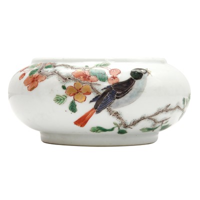 Lot 339 - A Chinese famille-verte 'bird and blossoms' brush washer, late Qing dynasty, Guangxu period