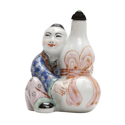 Lot 759 - A Chinese famille-rose 'figure with vase' snuff bottle, 19th century