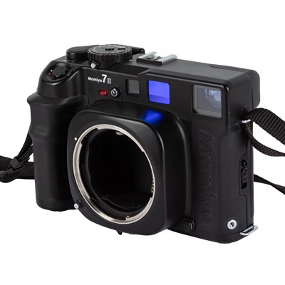Lot 292 - A Mamiya 7II Medium Format Rangefinder Camera Body
