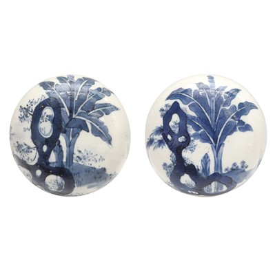 Lot 453 - Two Chinese blue and white 'banana tree' lids, 18th/19th century