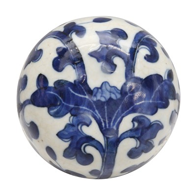 Lot 450 - Two Chinese blue and white 'lotus' lids, 18th / 19th century