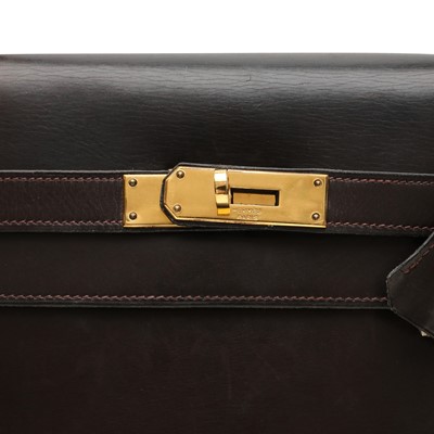 Lot 100 - Hermes Brown Box Kelly Sellier 32