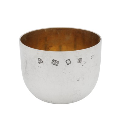 Lot 324 - London 1973 by A Haviland-Nye