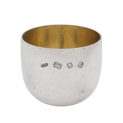 Lot 325 - London 1975 by FSB