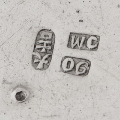 Lot 153 - Canton circa 1910, marked Tai Kut, retailed by Wing Chun of Hong Kong