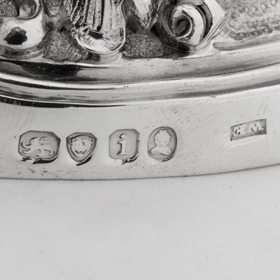 Lot 406 - London 1824 by William Elliott (this mark reg. 7th Sept 1813)