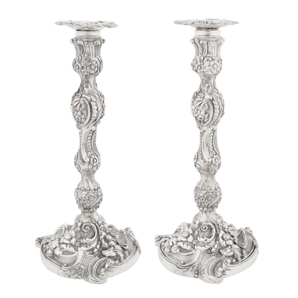 Lot 406 - London 1824 by William Elliott (this mark reg. 7th Sept 1813)