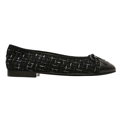 Lot 198 - Chanel Black Tweed Ballet Flat - Size 37.5