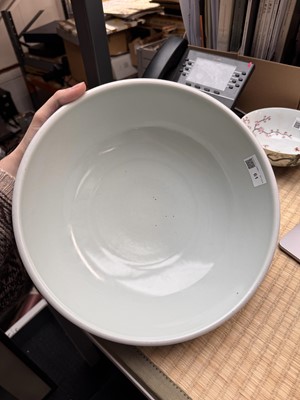 Lot 61 - A Chinese Ming-style blue and white 'dice' bowl, Yongzheng mark and possibly of the period